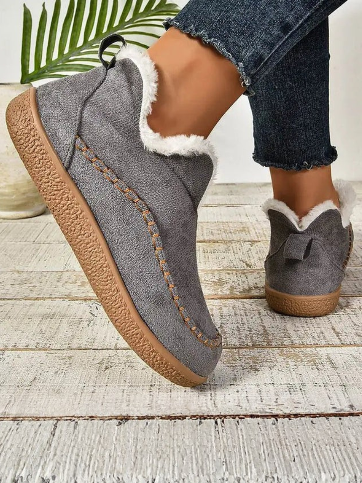 YURI PLUSH SLIP-ON COMFORT