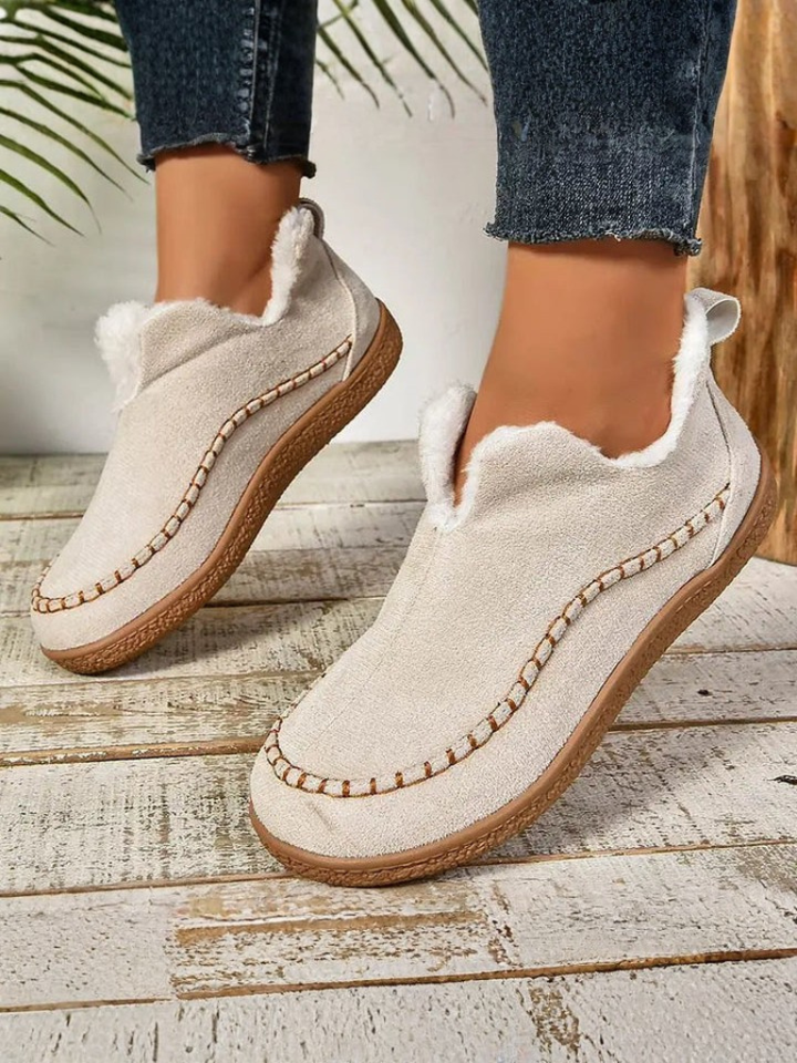 YURI PLUSH SLIP-ON COMFORT