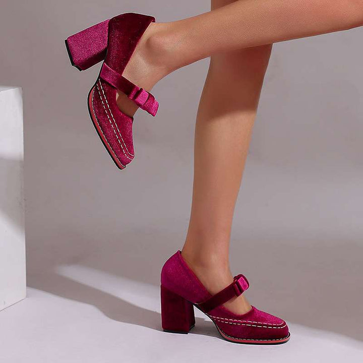 Alessia | Velvet Loafers
