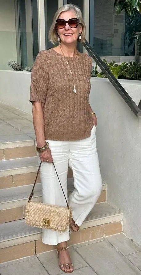 DISCOVER THE LOOK