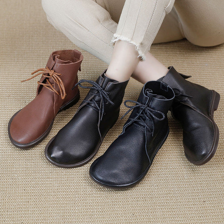 Clara Lace Boots – Classic Warmth with Everyday Ease