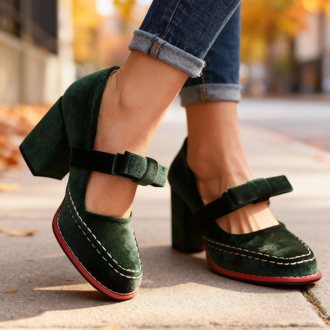 Alessia | Velvet Loafers